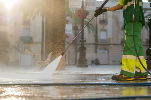 Best Animal Enclosure Cleaning  in Gerber, CA